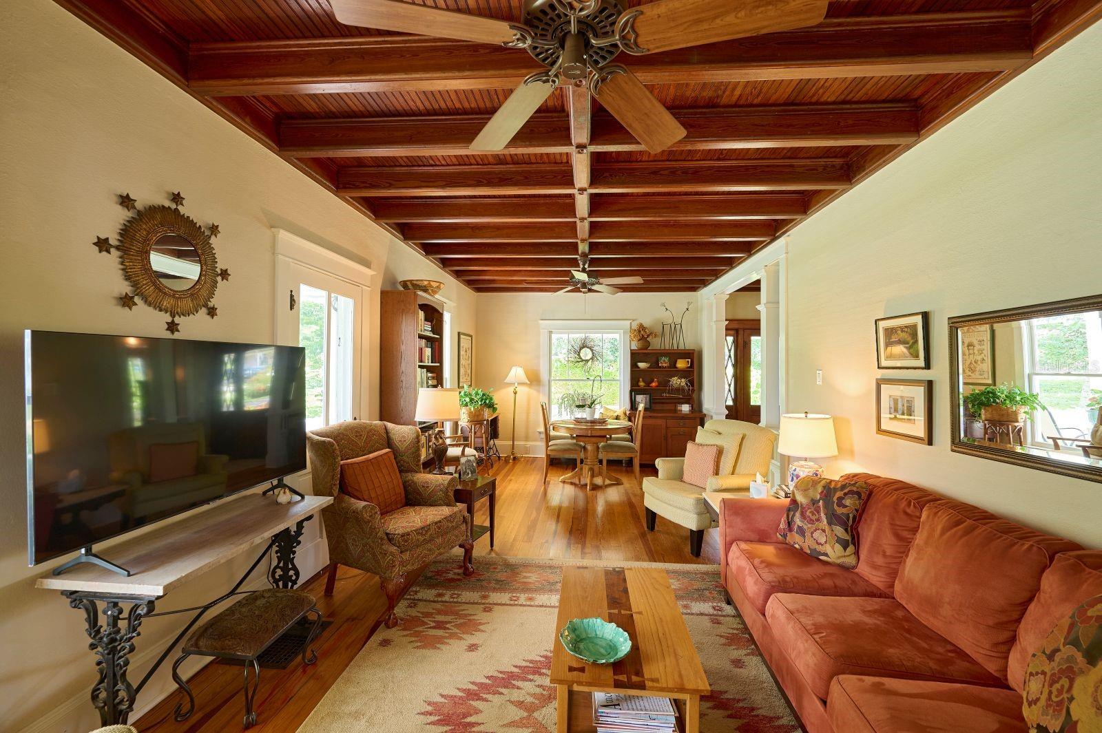 LAKE HELEN BLK 102 - Residential