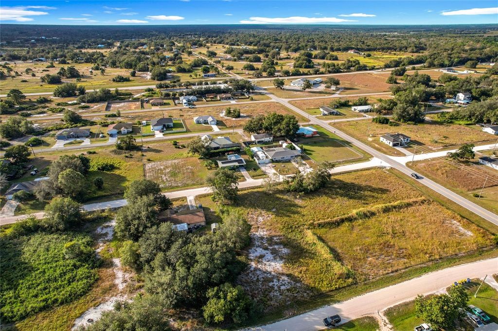 Photo of 2645 W Perry Road, Avon Park, FL 33825 (MLS # O6363086)