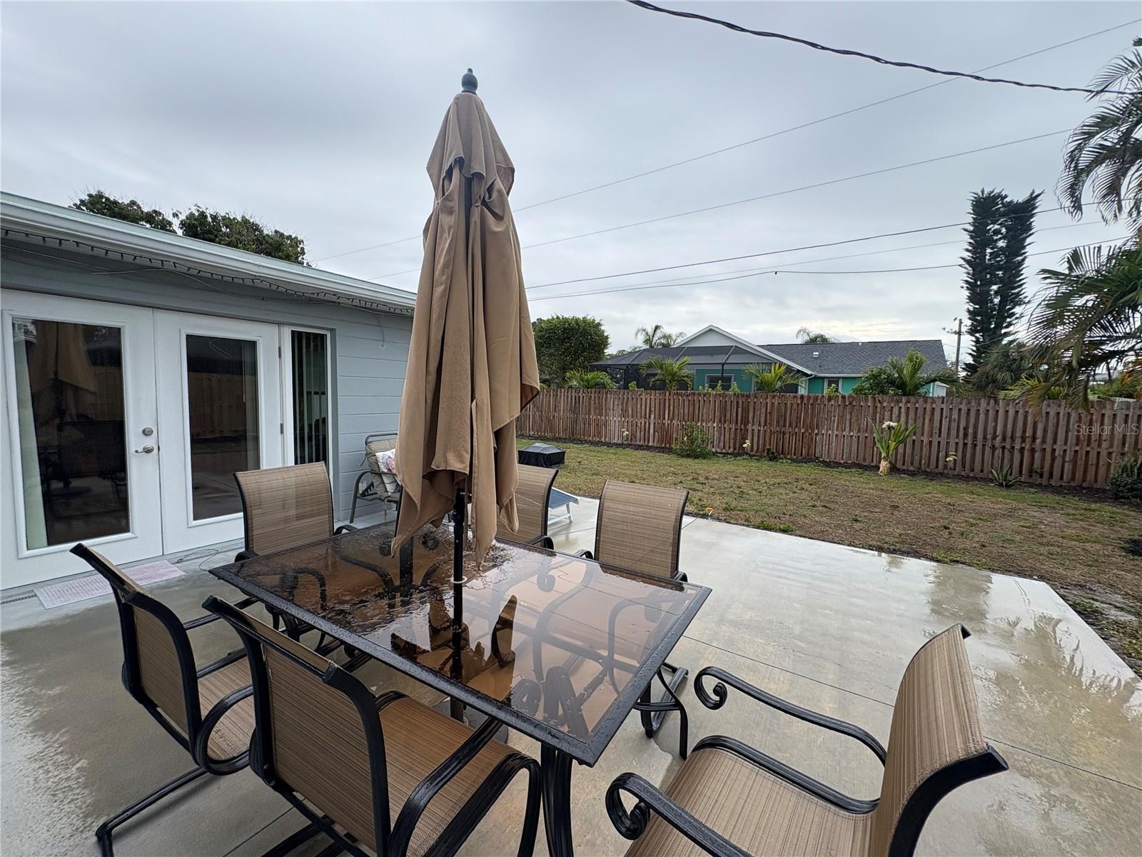 SOUTH VENICE - Residential