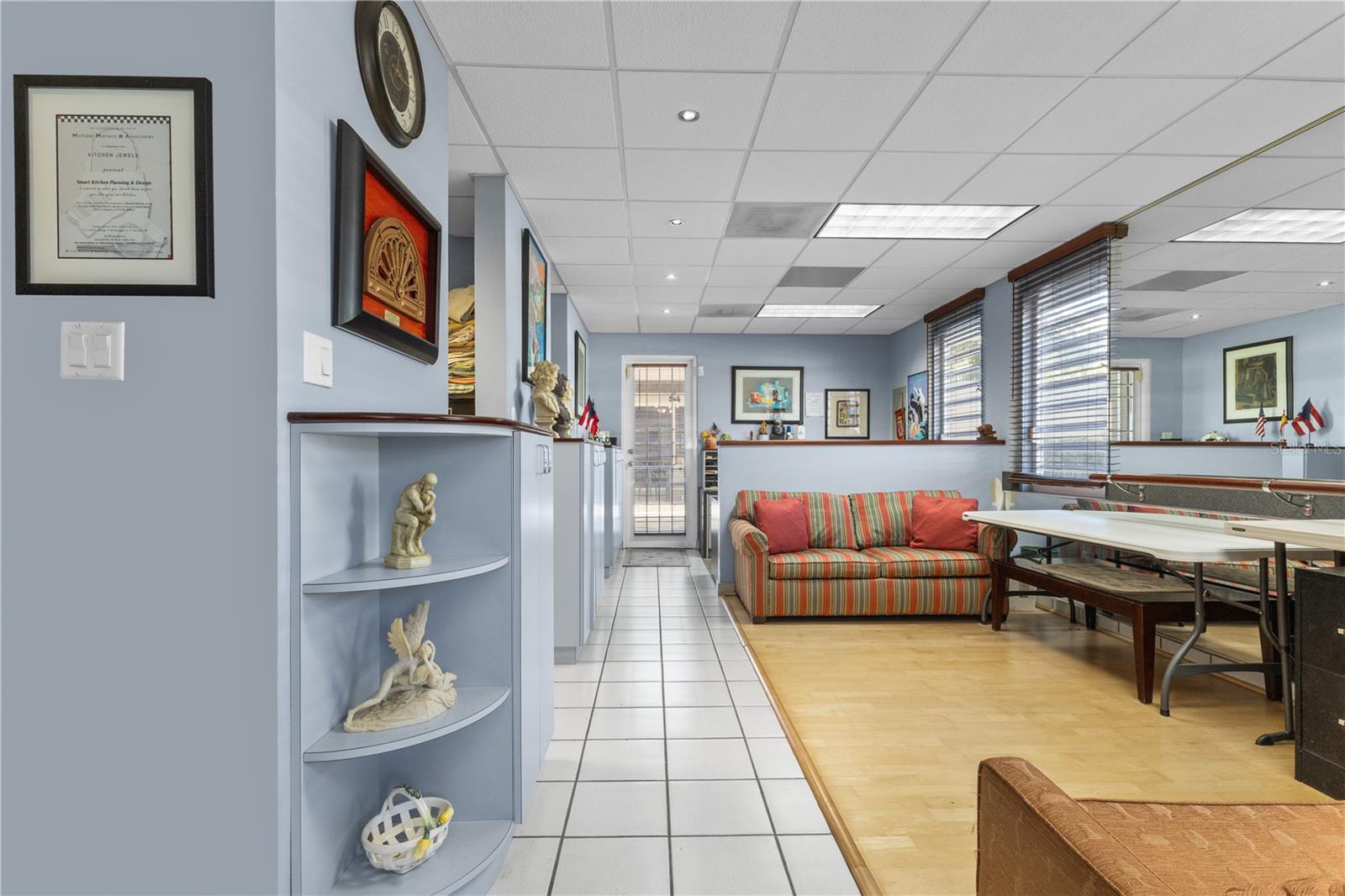 1858 MCLEARY - Residential