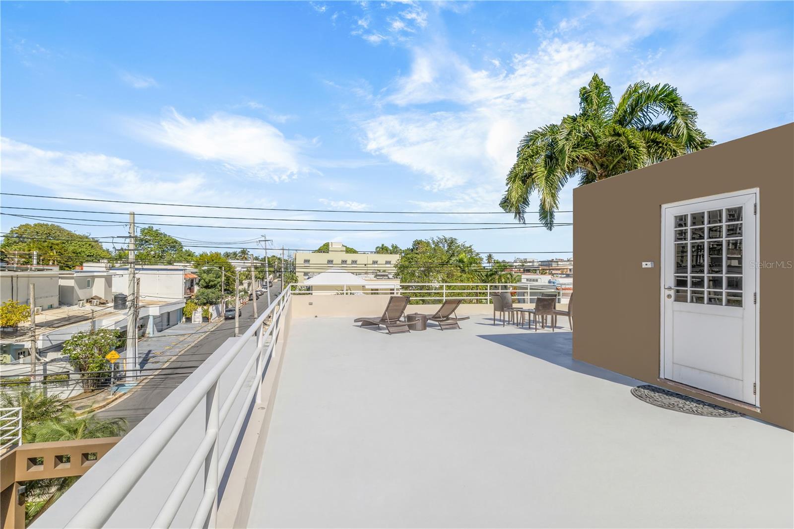 1858 MCLEARY - Residential