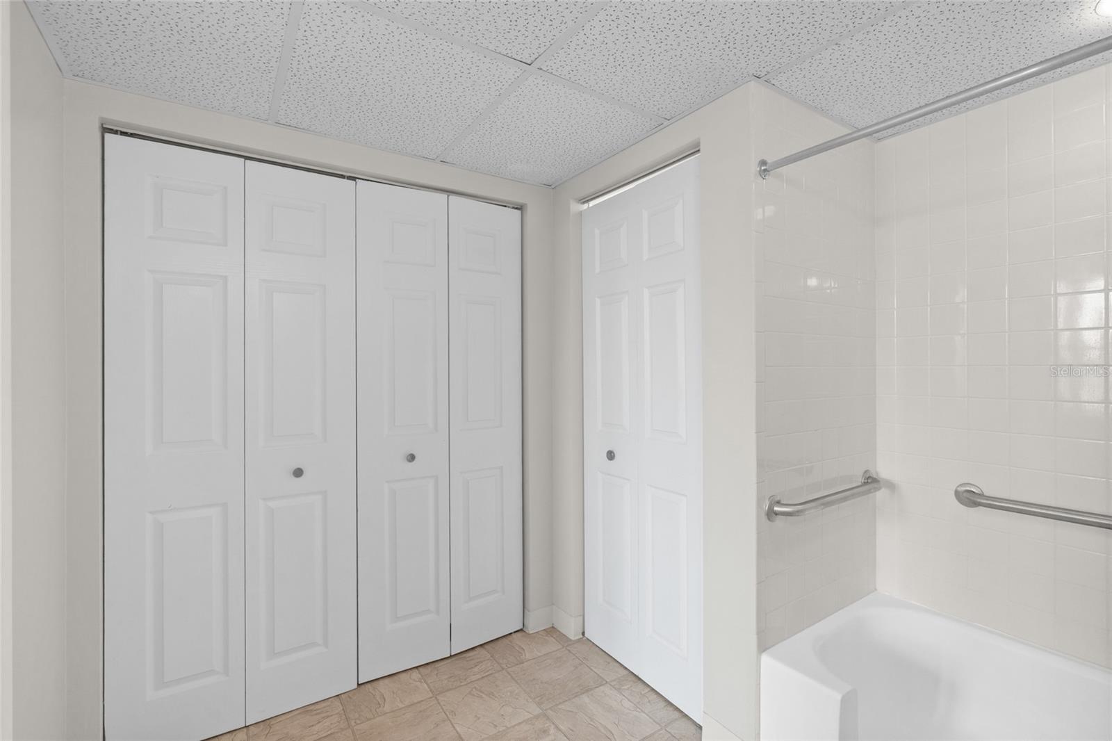 REV MAP OF ST PETERSBURG - Residential Lease