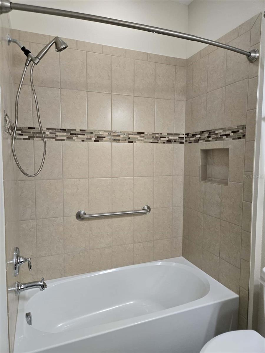 LATITUDE/DAYTONA BEACH PH 4A - Residential