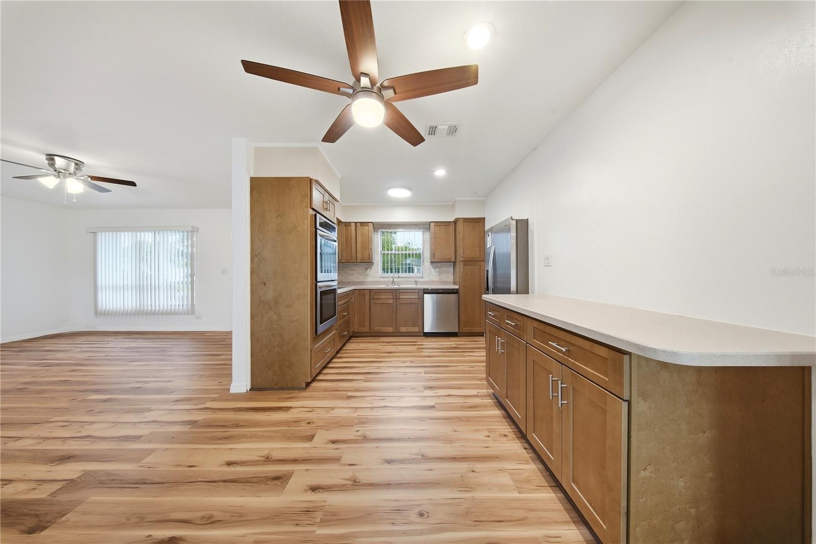 MEADOW LAWN 10TH ADD - Residential