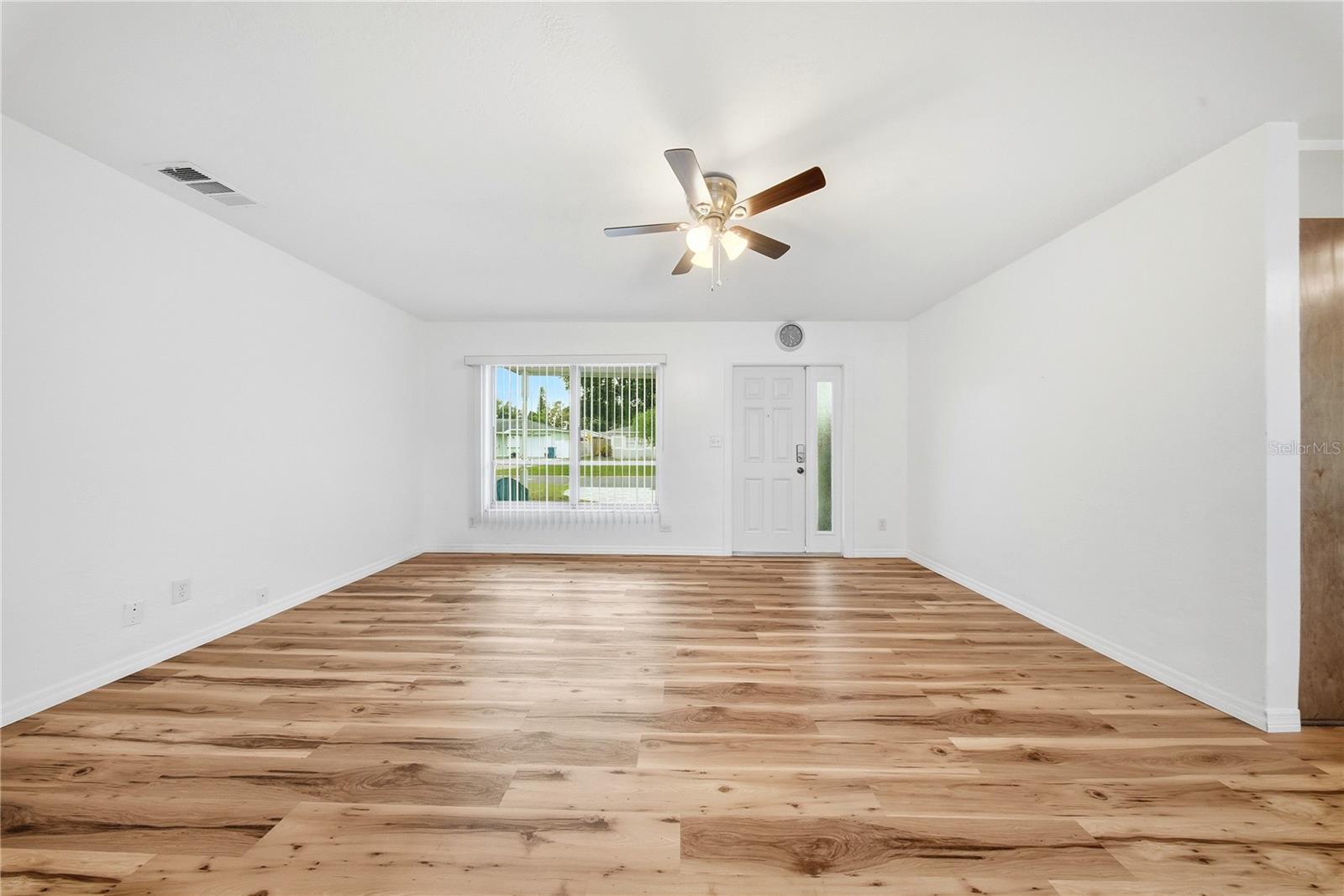 MEADOW LAWN 10TH ADD - Residential