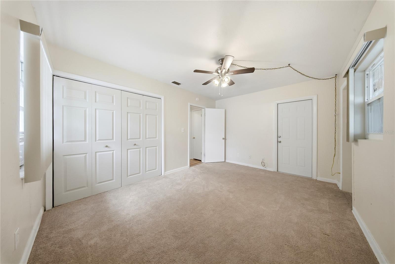 MEADOW LAWN 10TH ADD - Residential