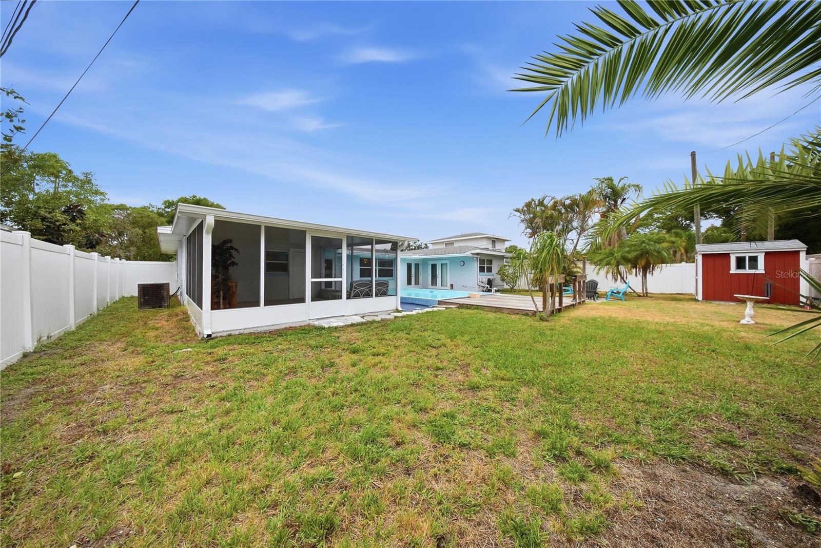 MEADOW LAWN 10TH ADD - Residential