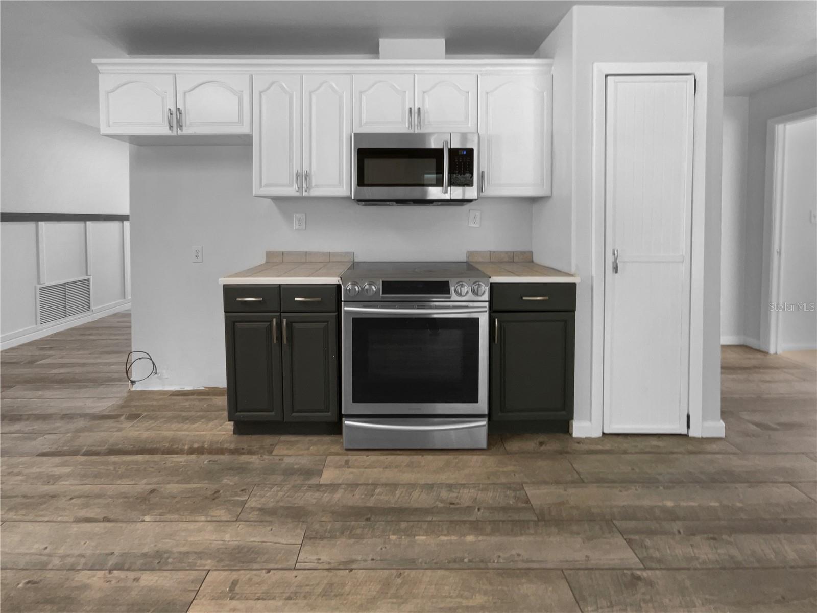 WARM MINERAL SPGS - Residential