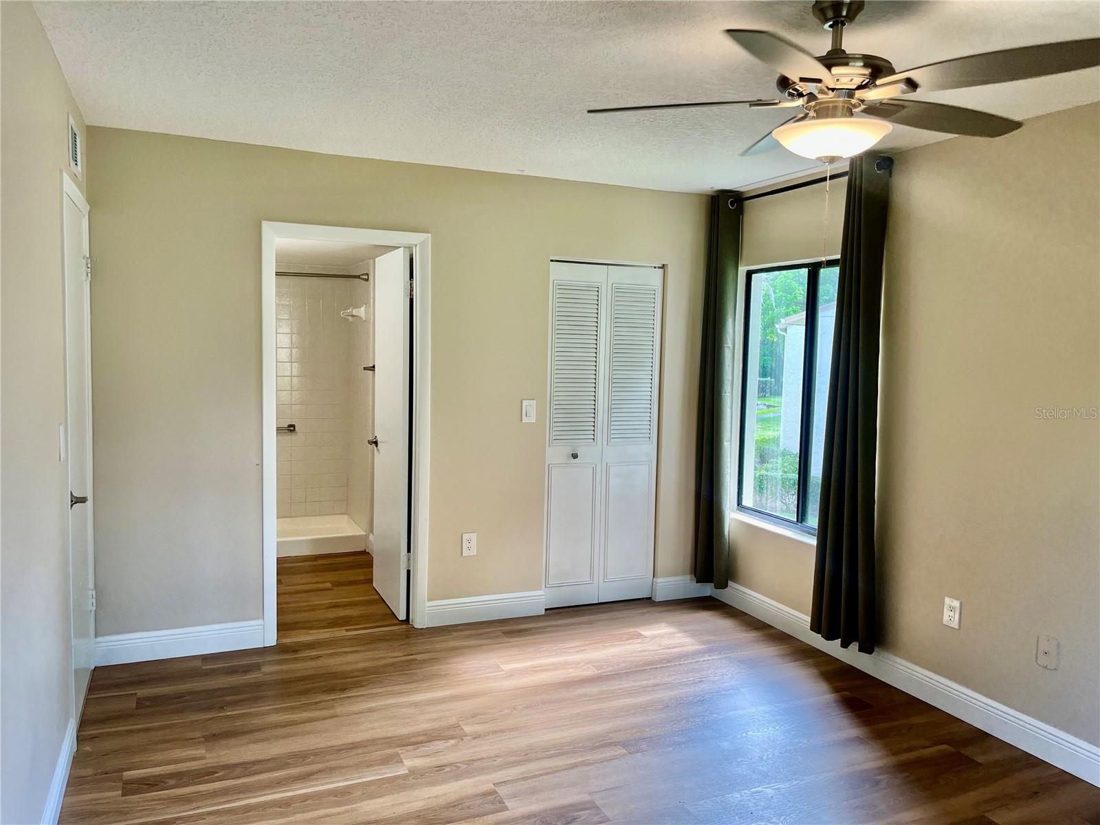 PINE RIDGE AT LAKE TARPON VILLAGE - Residential