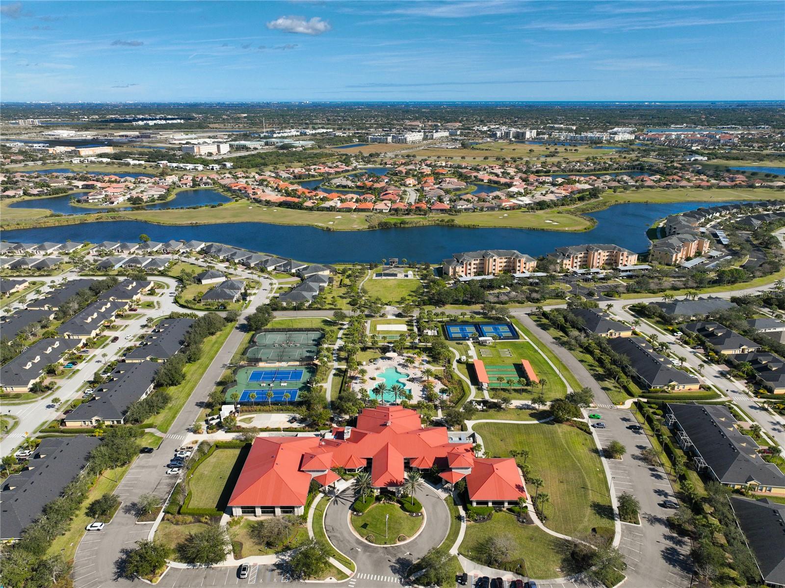 HERITAGE ISLE P.U.D. PHASE 2 PLAT OF A PORTION OF - Residential