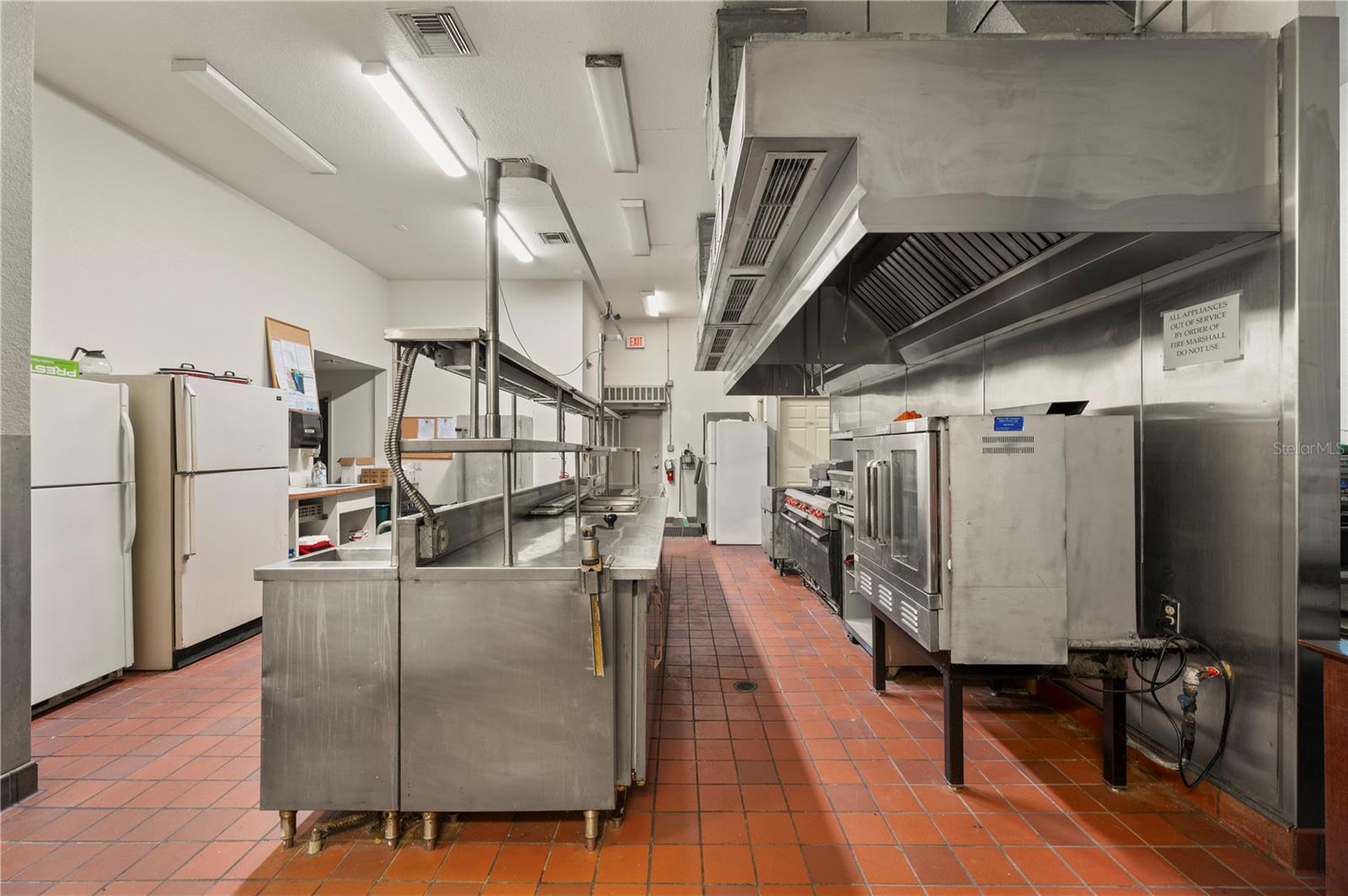 SEMINOLE LAKES PH 01 TR E LE - Commercial Sale