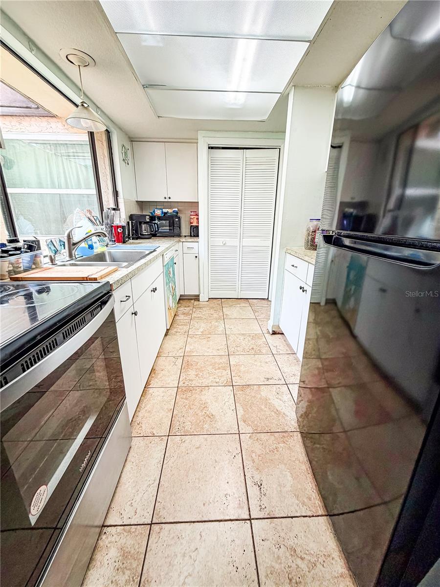 BEACON WOODS VILLAGE 6 - Residential