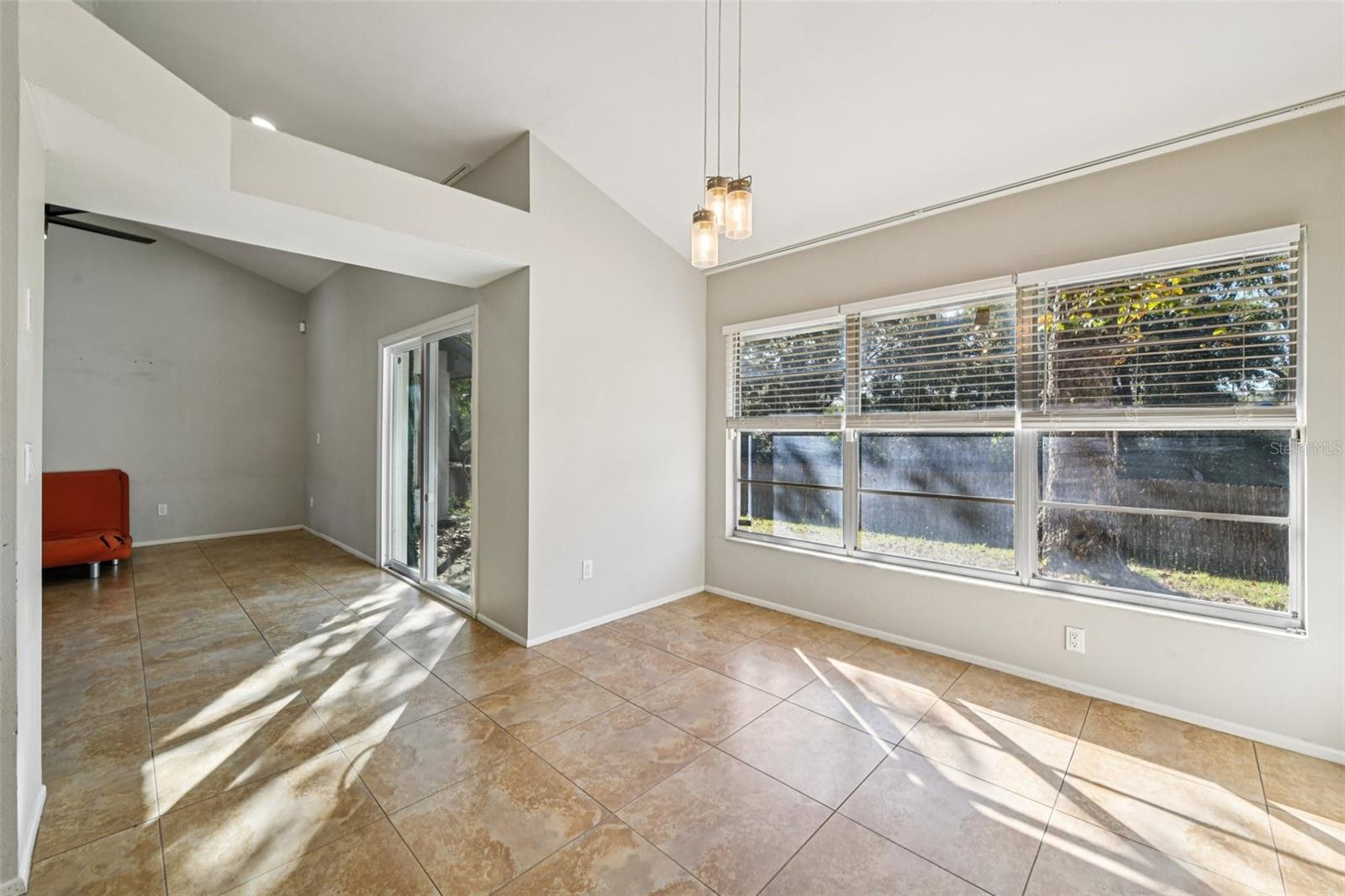 HORSESHOE BEND SEC 02 - Residential