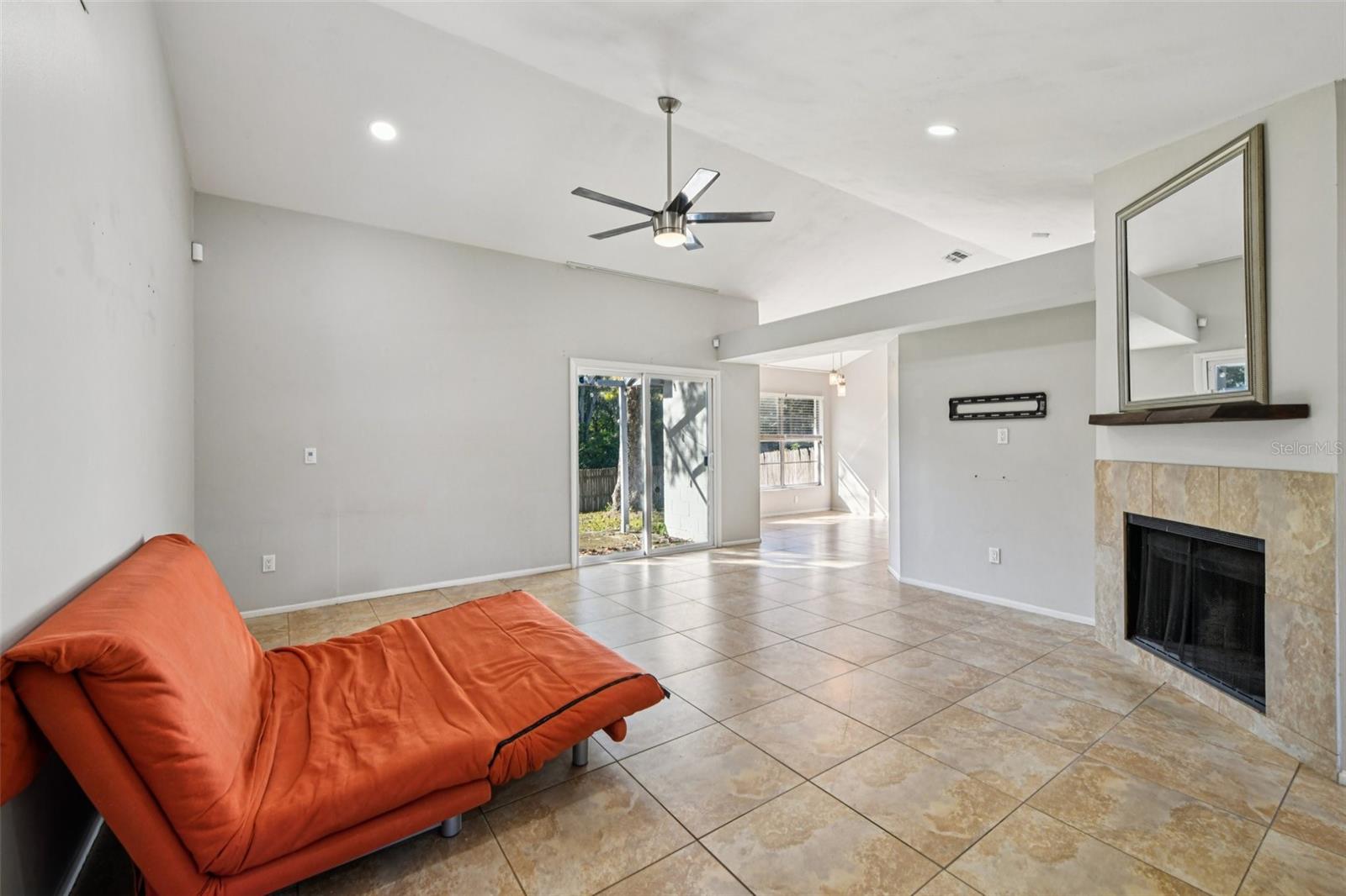 HORSESHOE BEND SEC 02 - Residential