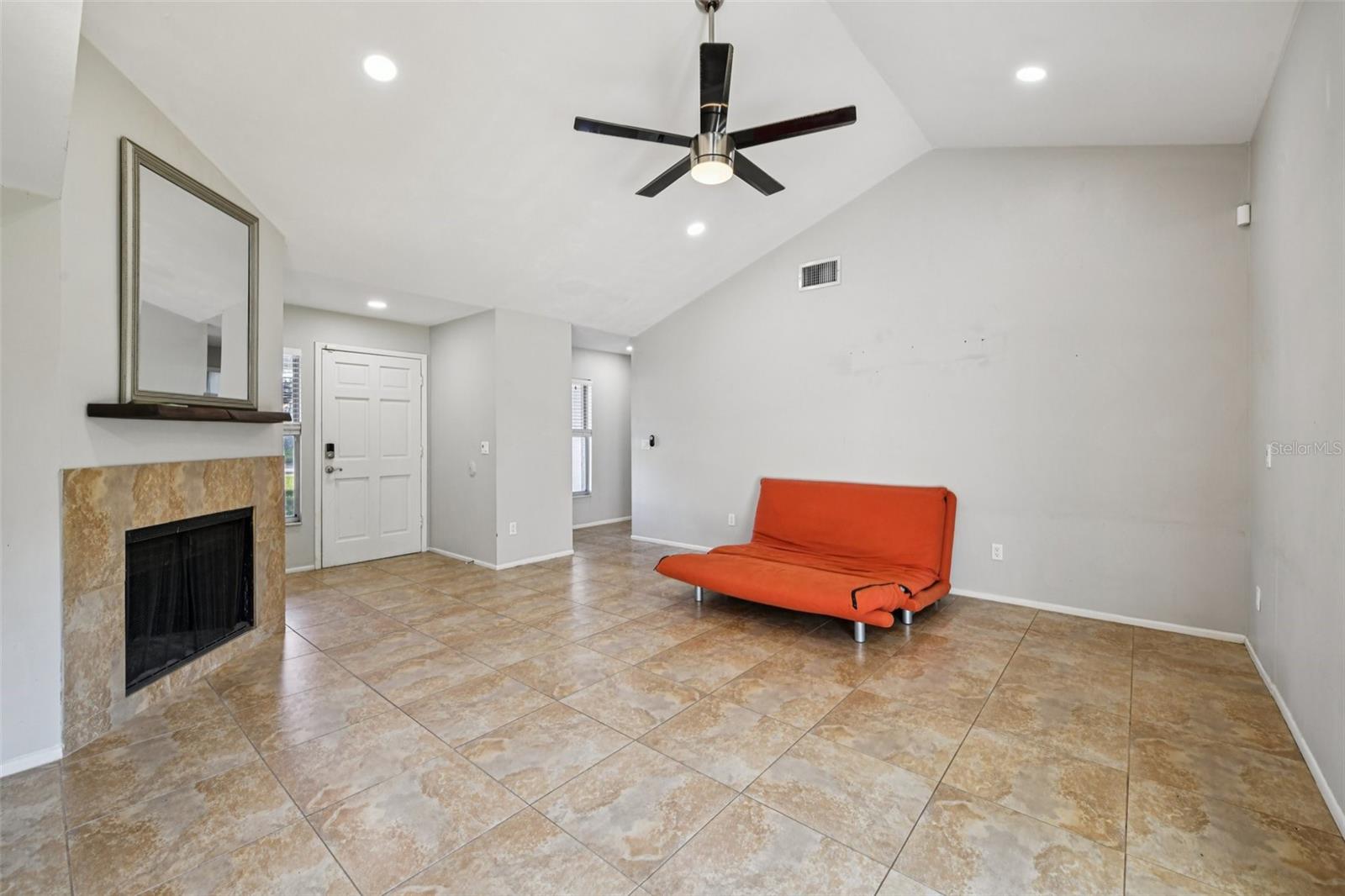 HORSESHOE BEND SEC 02 - Residential