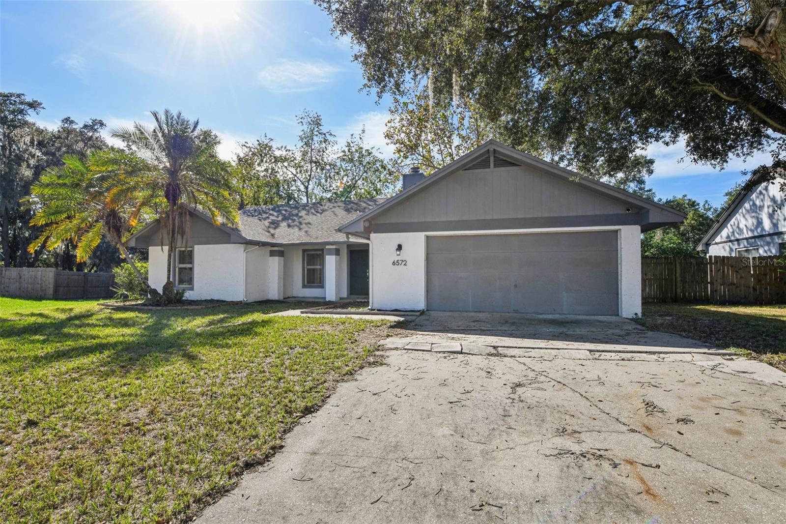 6572 WHIRLAWAY CIRCLE