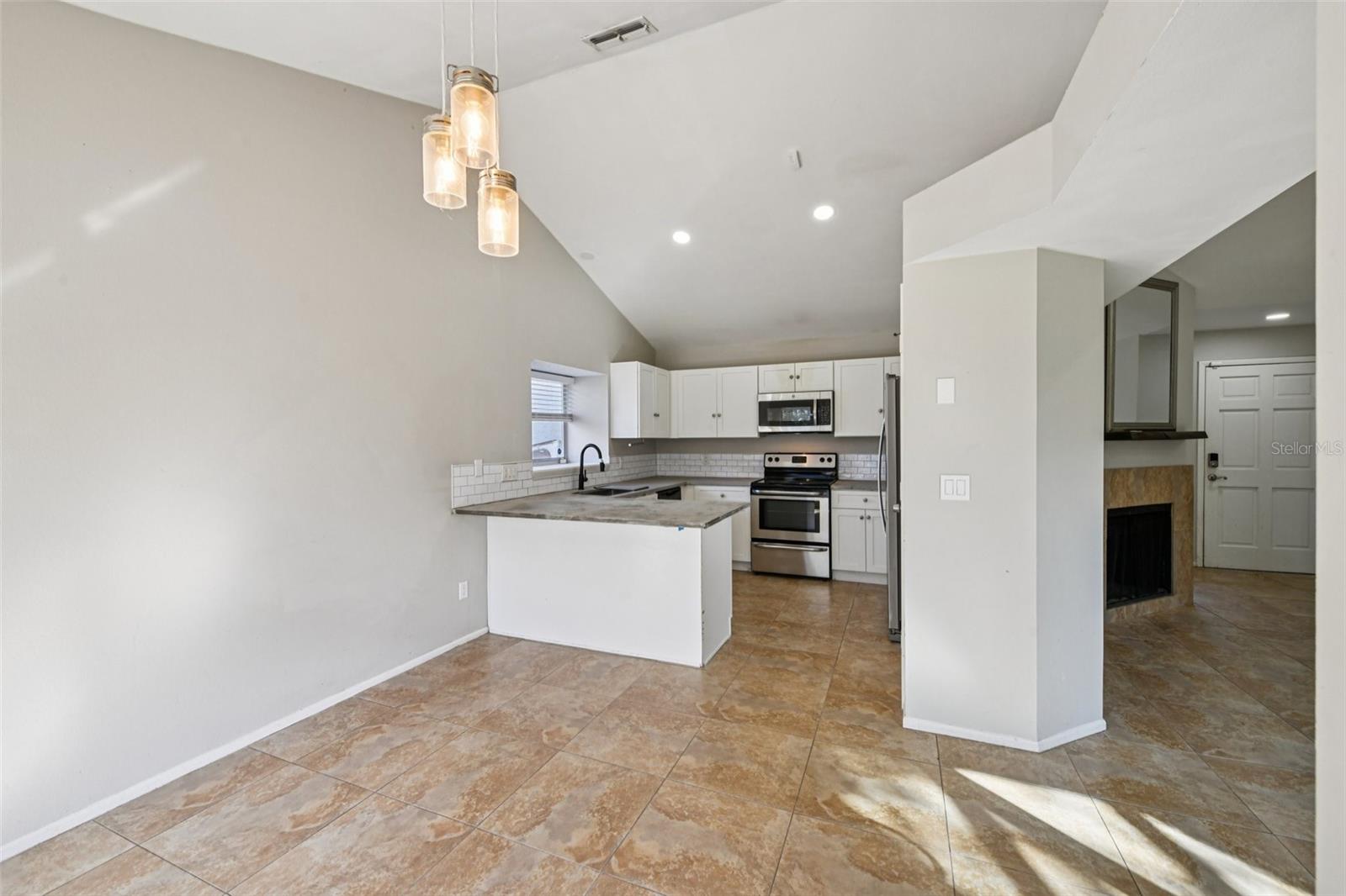 HORSESHOE BEND SEC 02 - Residential