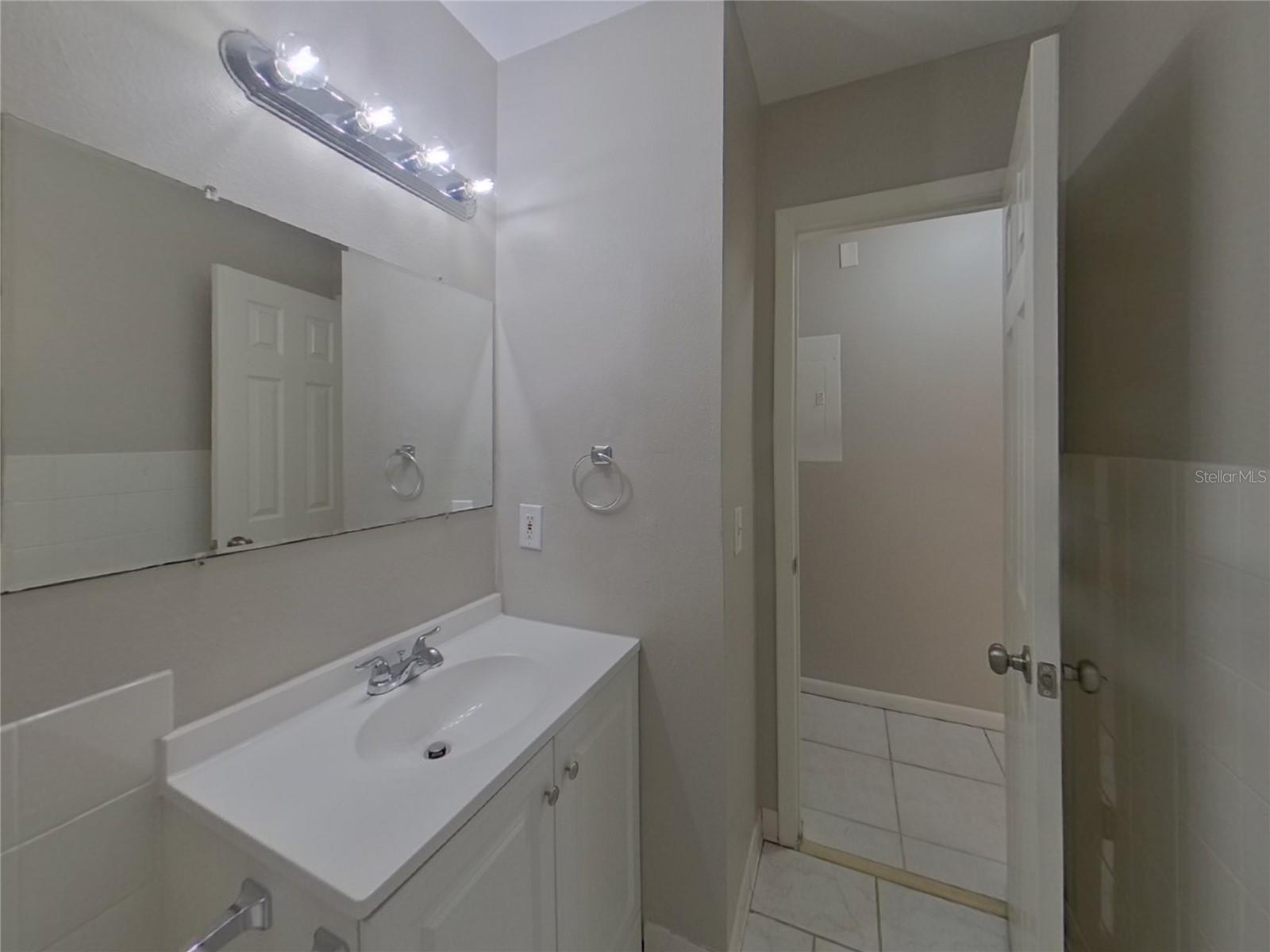 PARKWOOD VILLAGE - Residential Lease