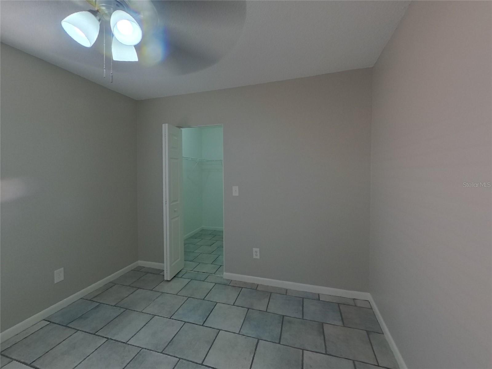 PARKWOOD VILLAGE - Residential Lease