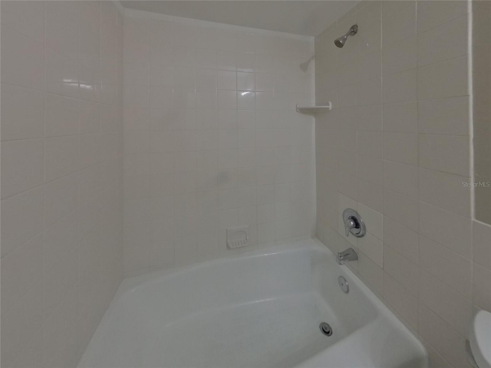 PARKWOOD VILLAGE - Residential Lease