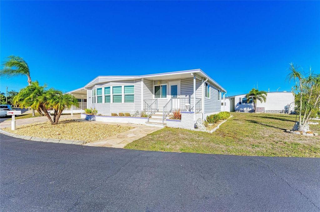 Photo of 52 Blackbeard Lane, Nokomis, FL 34275 (MLS # N6142508)