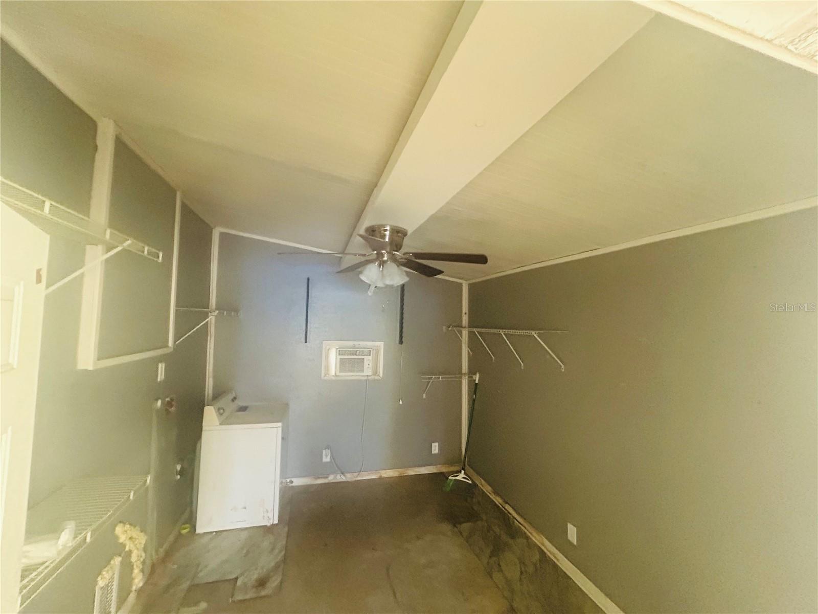 LEISURE WORLD PARK - Residential