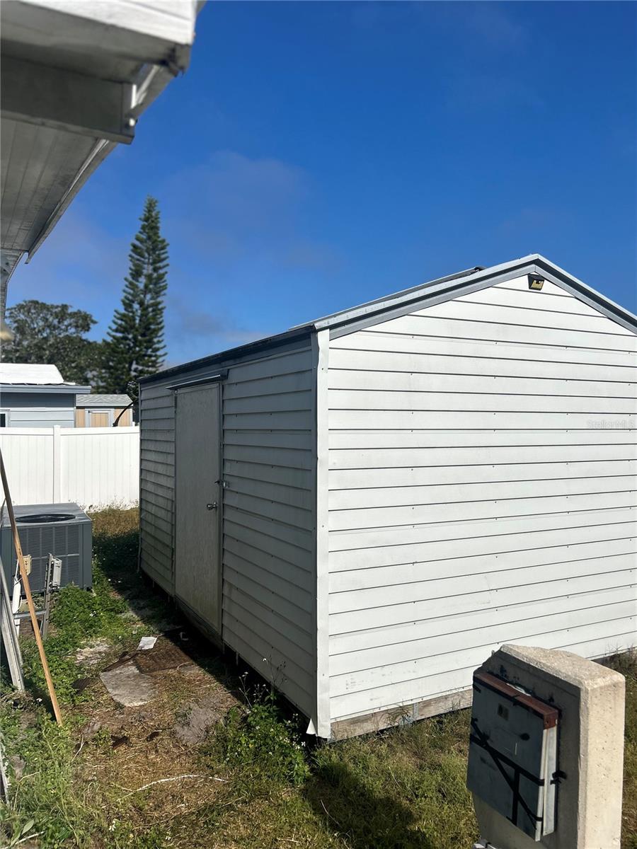 LEISURE WORLD PARK - Residential