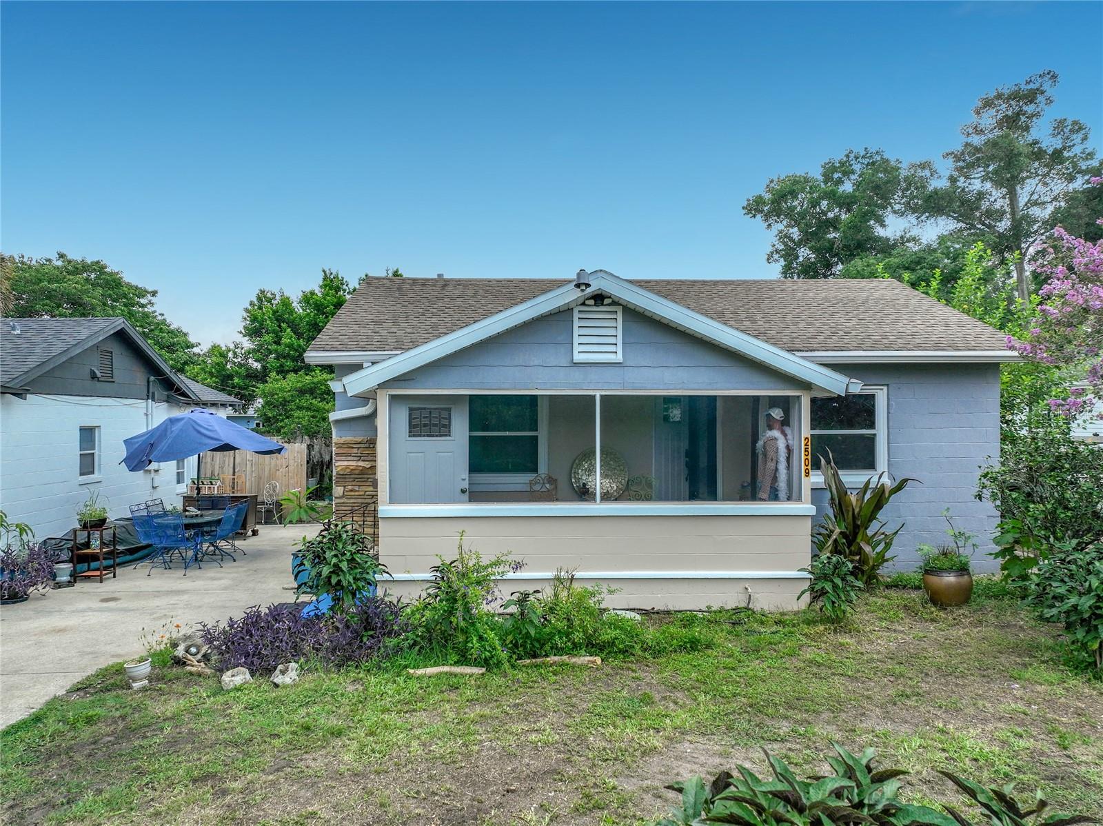 2509 SHANNON ROAD