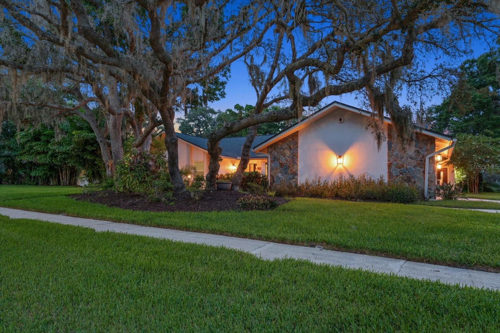 2423 FOXHEAD WAY