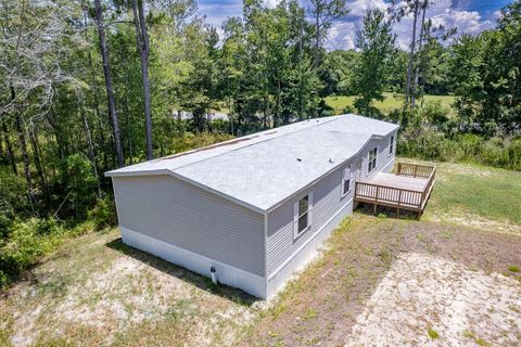 A home in STARKE