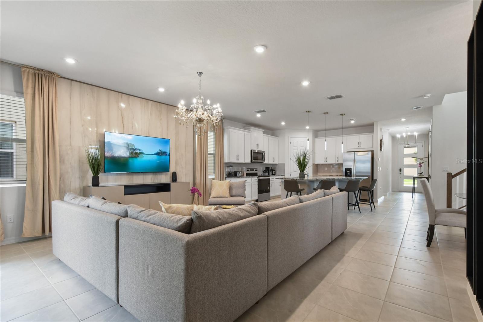 SOLARA RESORT VACATION VILLAS REP - Residential