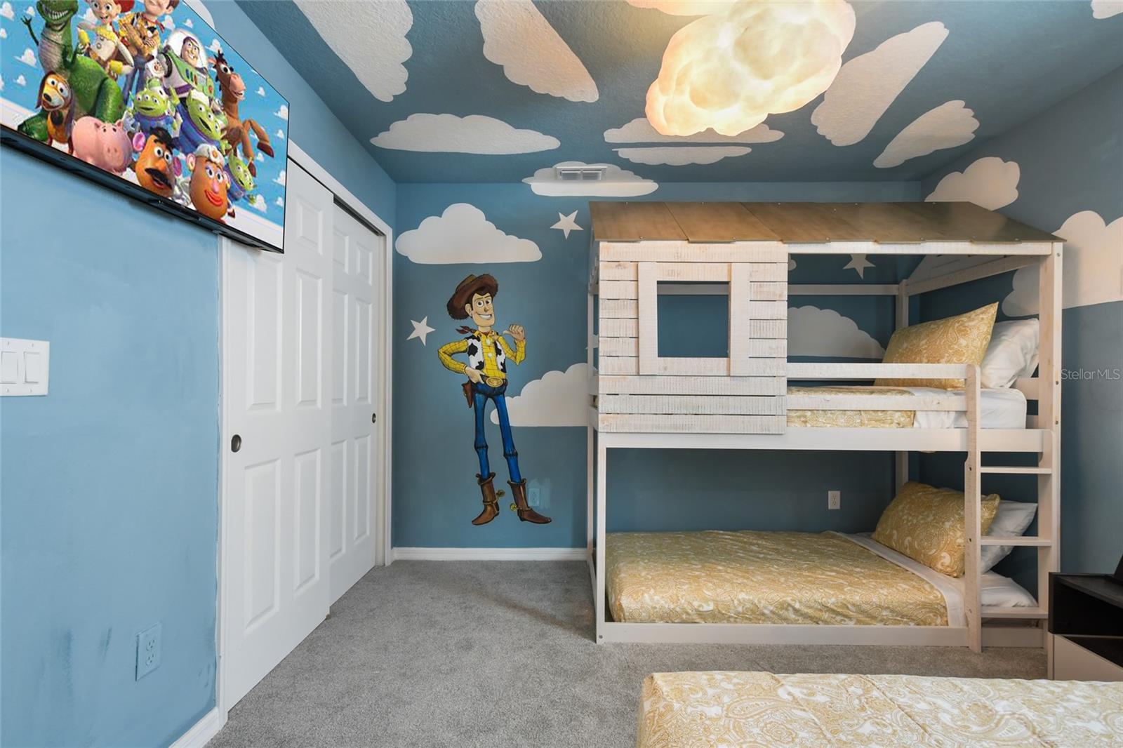 SOLARA RESORT VACATION VILLAS REP - Residential