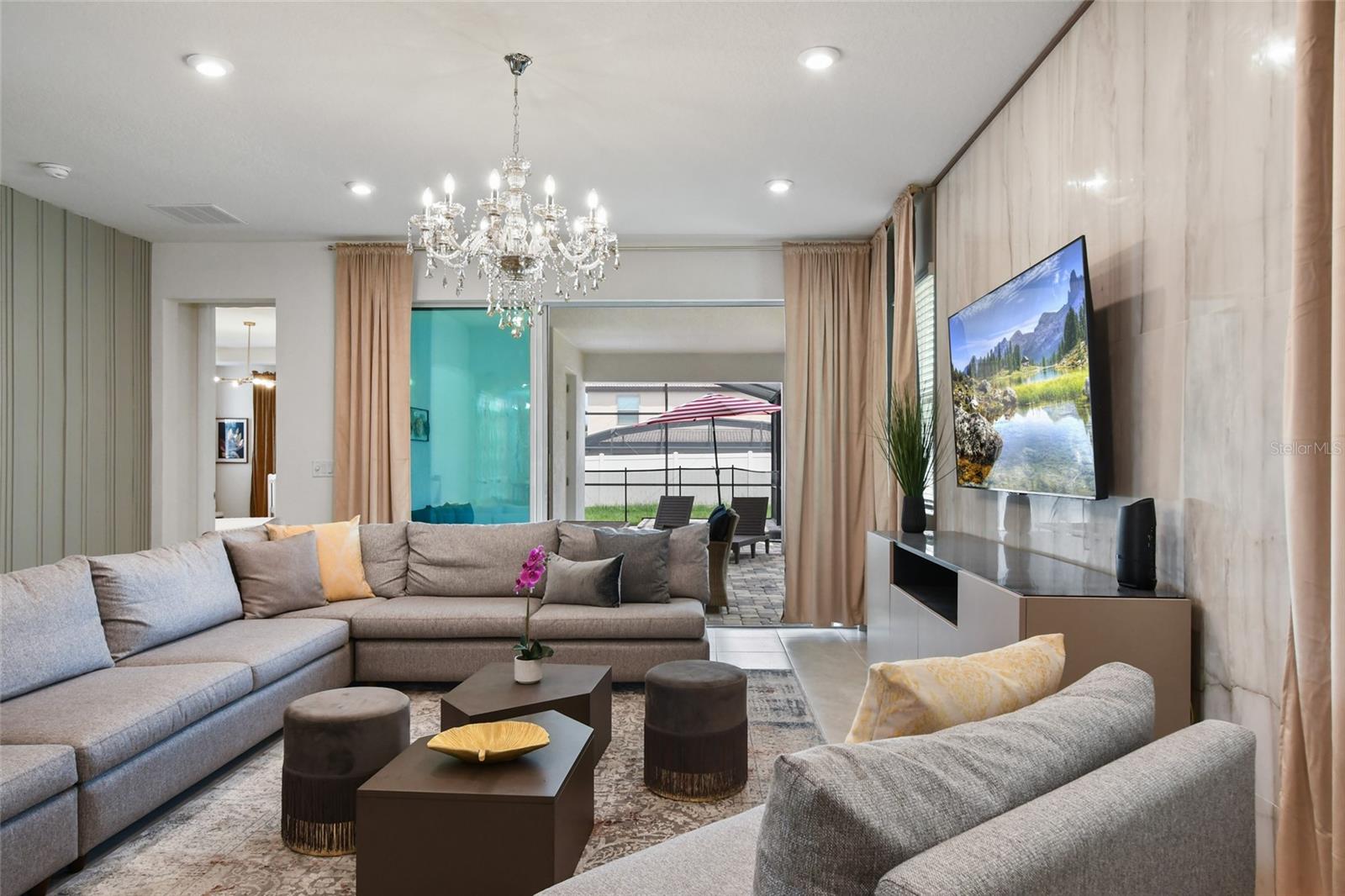 SOLARA RESORT VACATION VILLAS REP - Residential