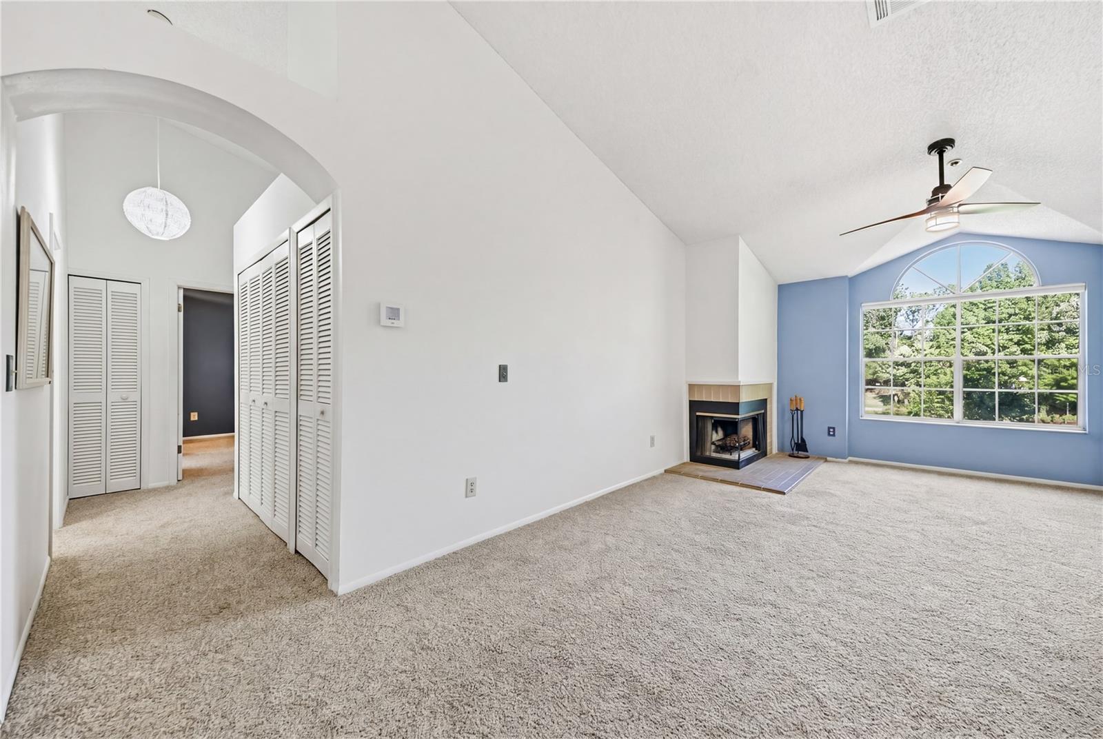 RAINTREE VILLAGE CONDO N - Residential