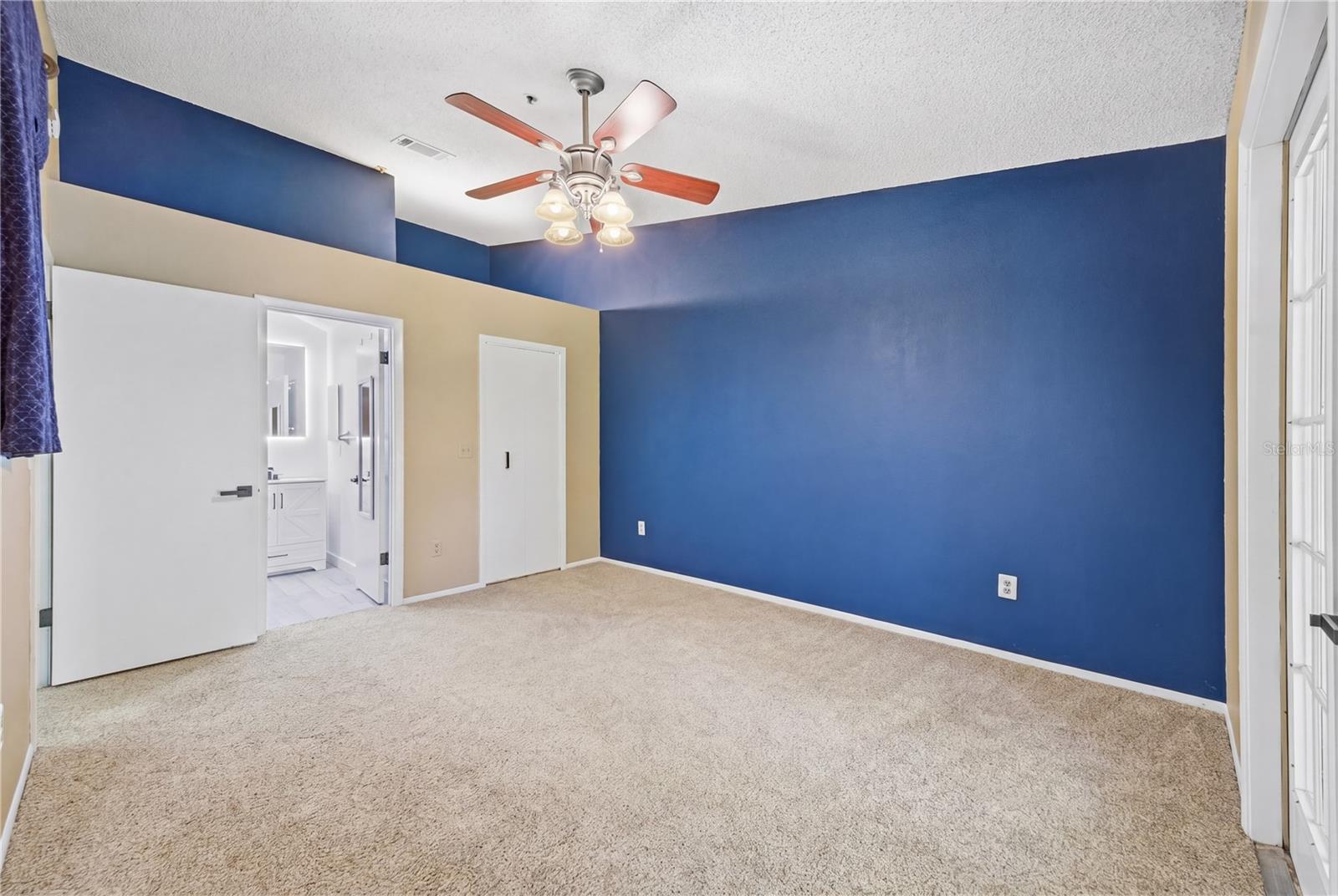 RAINTREE VILLAGE CONDO N - Residential
