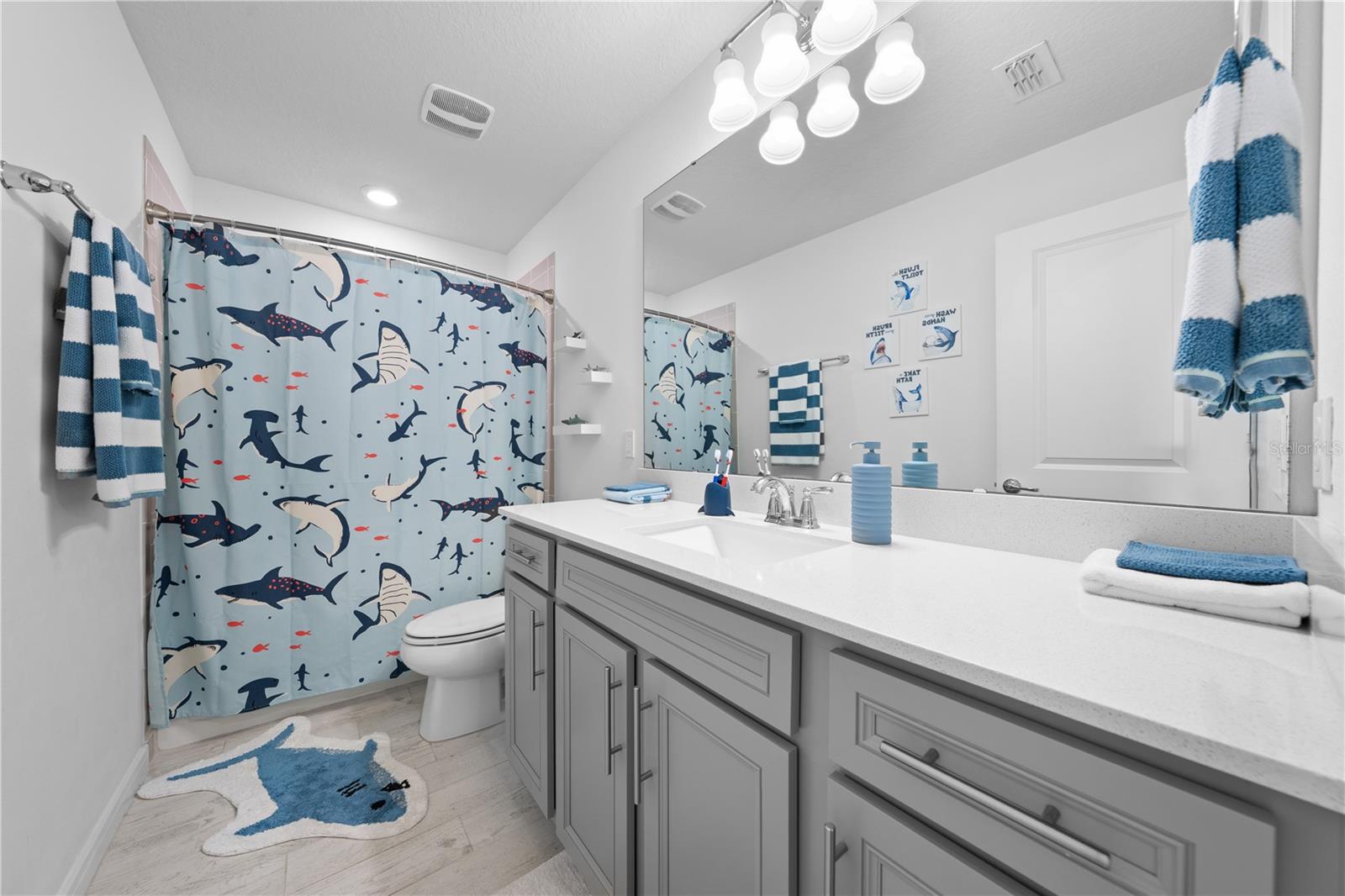 SPLIT OAK RESERVE - Residential