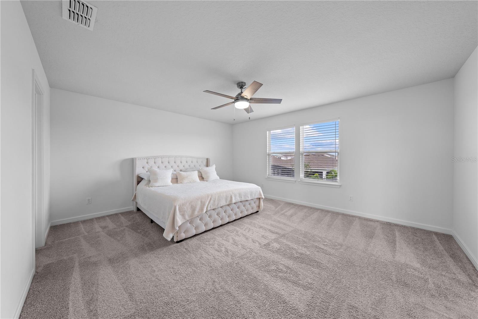 SPLIT OAK RESERVE - Residential
