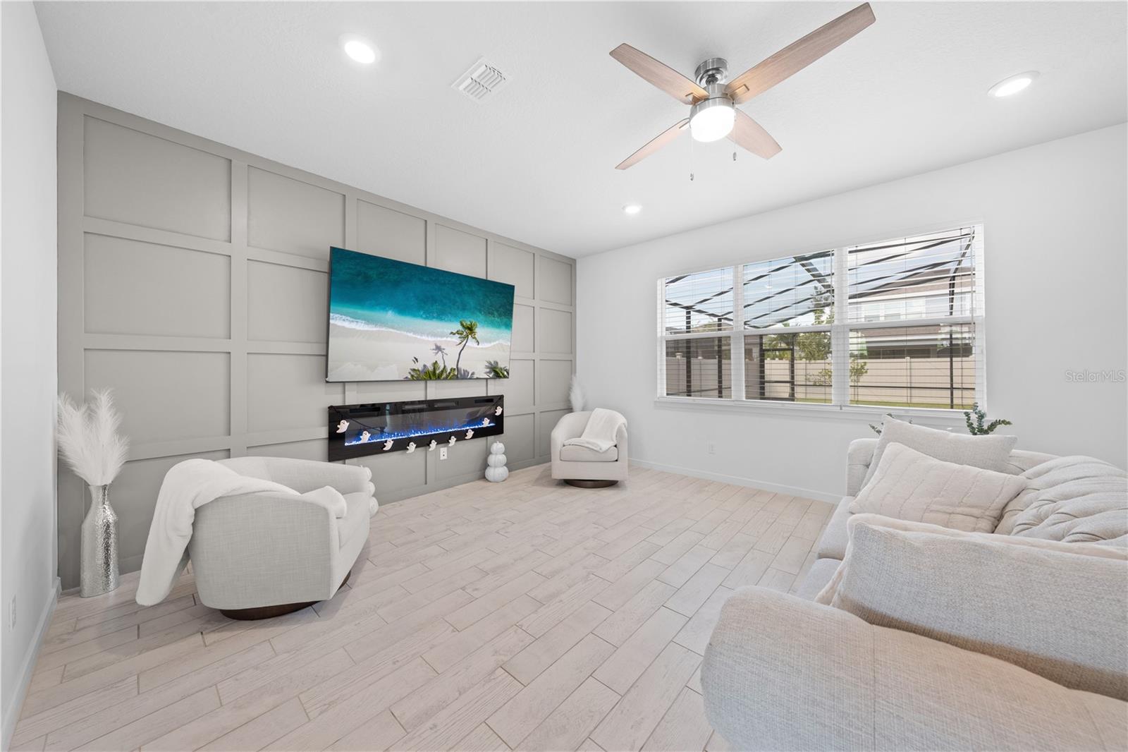 SPLIT OAK RESERVE - Residential