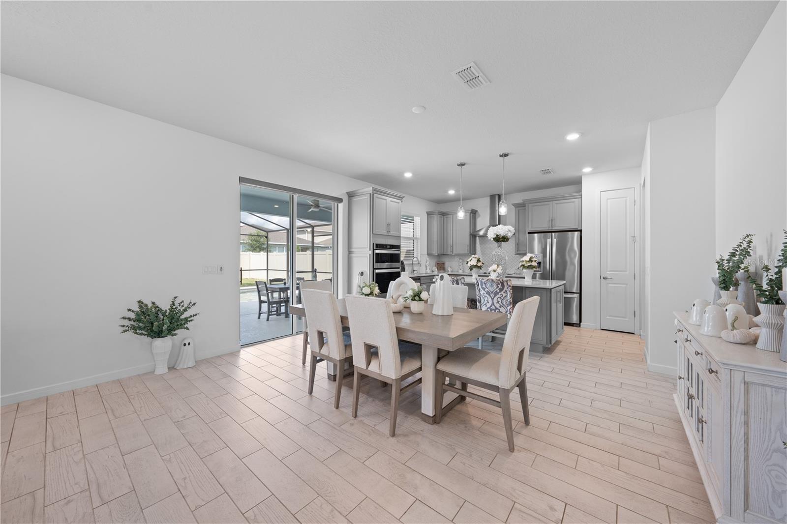 SPLIT OAK RESERVE - Residential