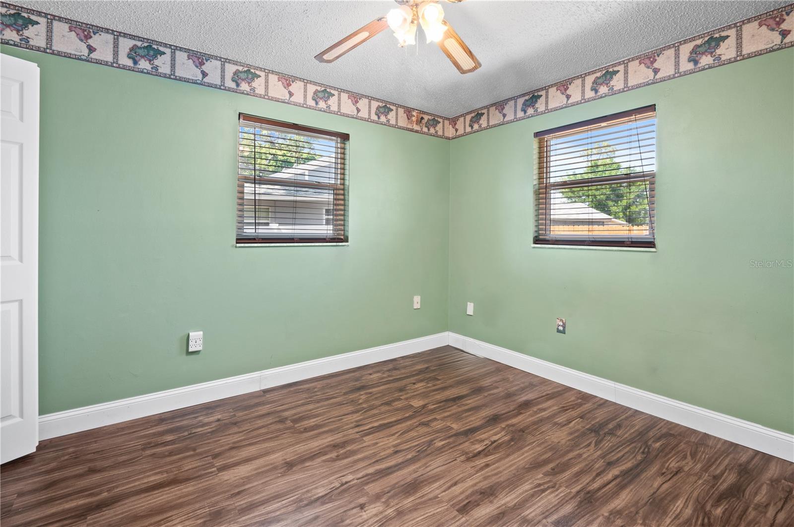 NORTH ST PETERSBURG - Residential