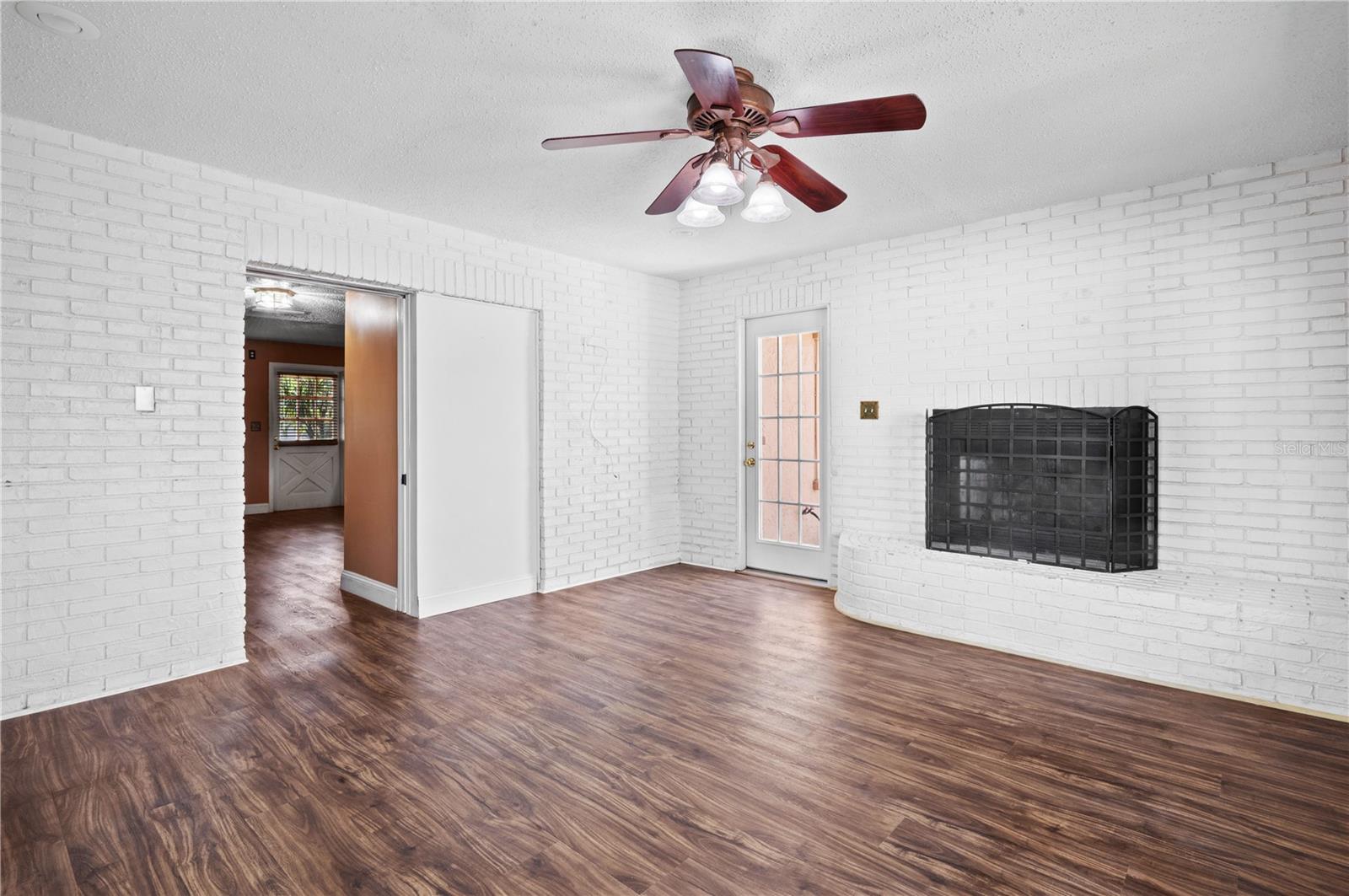 NORTH ST PETERSBURG - Residential