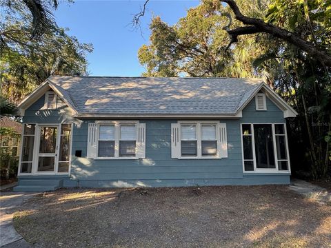 Photo of 1119 Newton Avenue S, St Petersburg, FL 33705 (MLS # TB8448262)