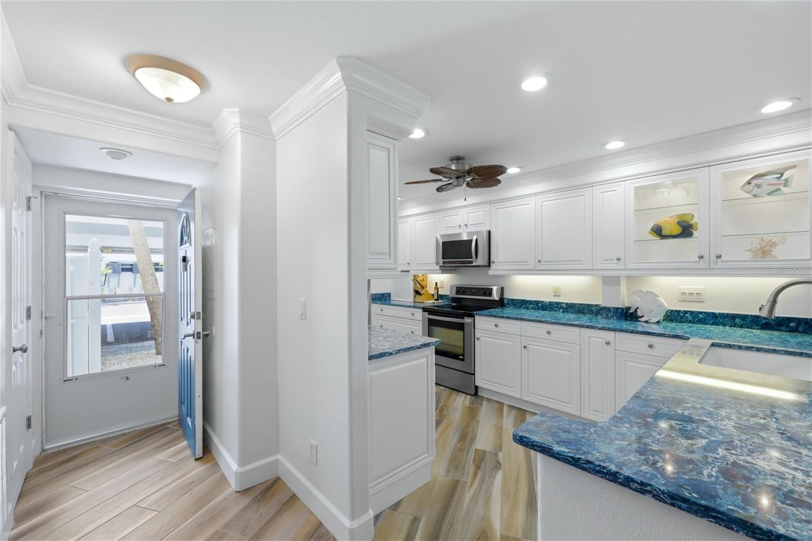 LIDO HARBOUR SOUTH - Residential