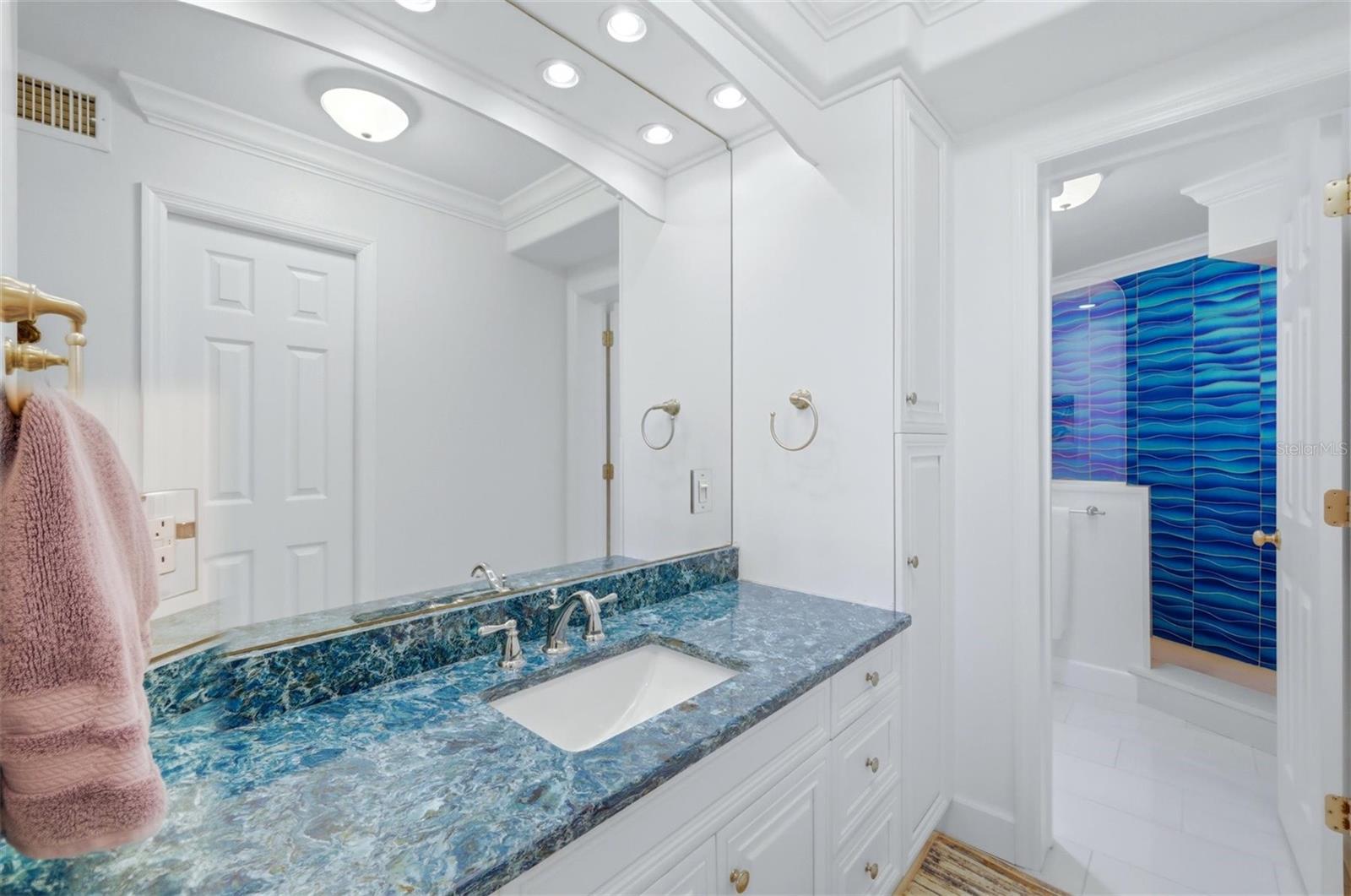 LIDO HARBOUR SOUTH - Residential