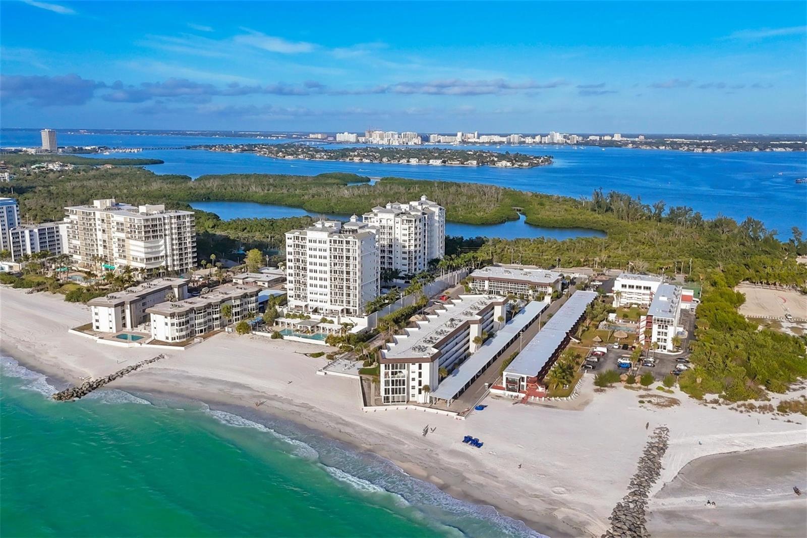 LIDO HARBOUR SOUTH - Residential