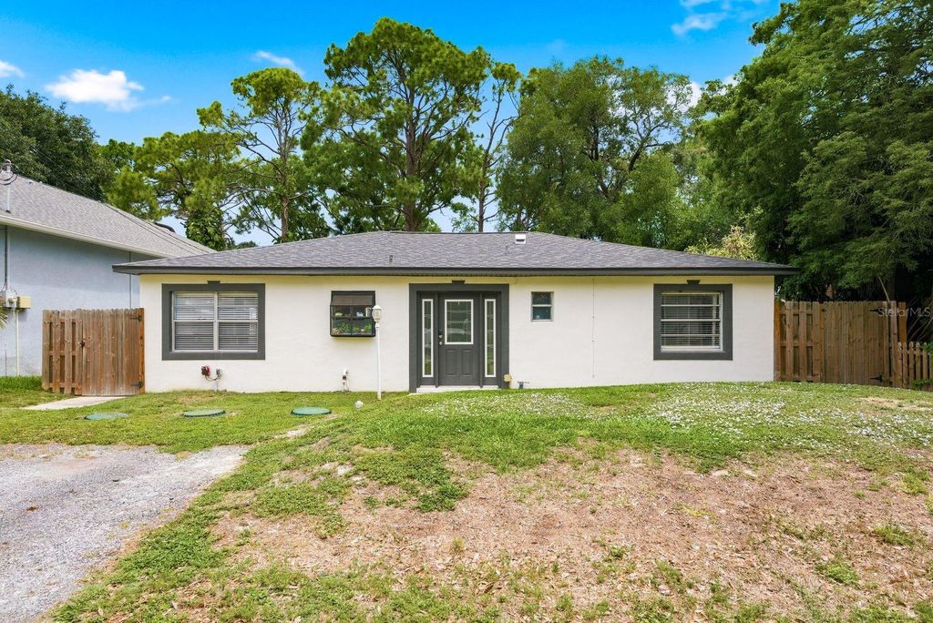 Photo of 7327 Winchester Drive, Tampa, FL 33615 (MLS # TB8508146)
