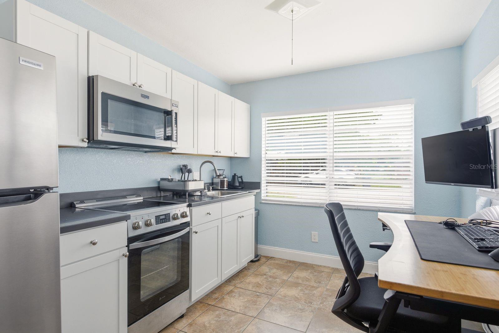 CANAL SHORES SUB - Residential