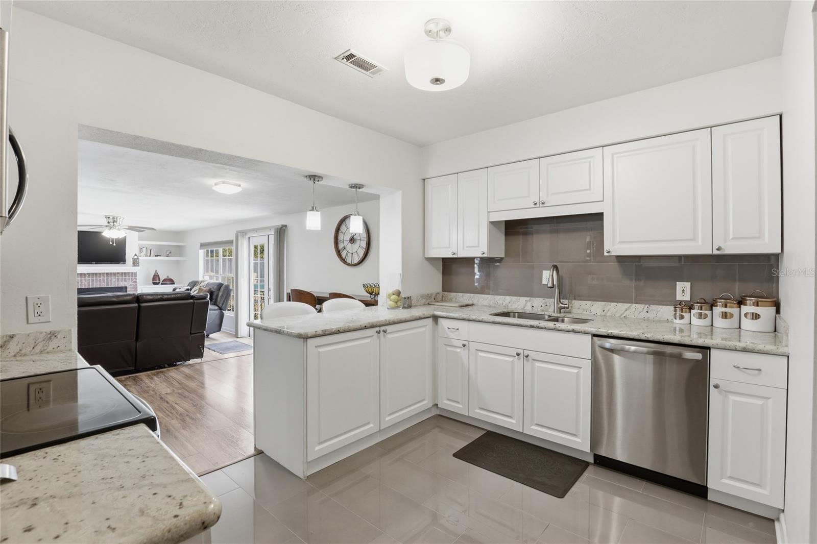 RENEWOOD - Residential