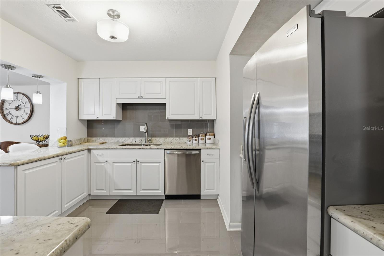 RENEWOOD - Residential