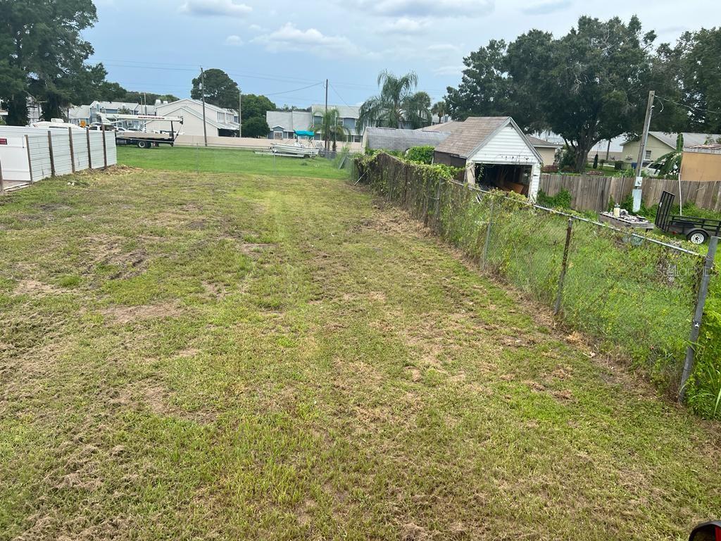 NORTH END TERRACE - Land